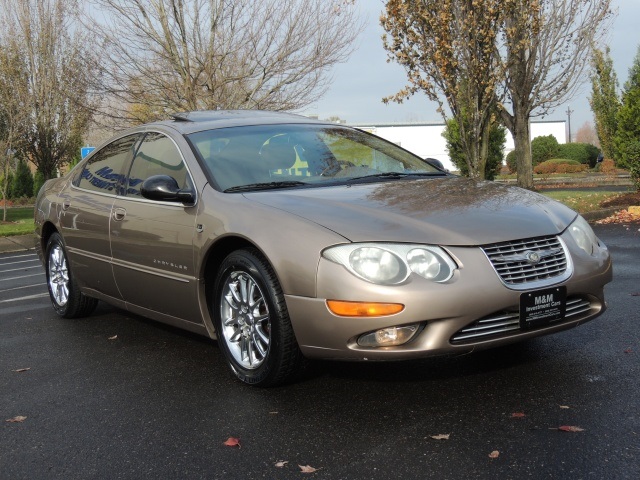 2001 Chrysler 300M   - Photo 2 - Portland, OR 97217