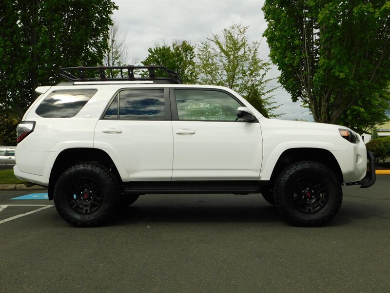 2019 Toyota 4Runner 4WD TRD UPGRADED / NEW LIFT , TRD WHEELS, BF TIRES   - Photo 4 - Portland, OR 97217