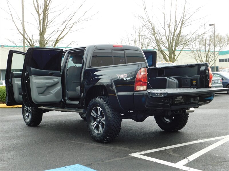 2006 Toyota Tacoma V6 4X4 / 6 SPEED /  TRD / LOW MILES / LIFTED   - Photo 25 - Portland, OR 97217