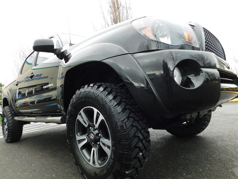 2006 Toyota Tacoma V6 4X4 / 6 SPEED /  TRD / LOW MILES / LIFTED   - Photo 10 - Portland, OR 97217