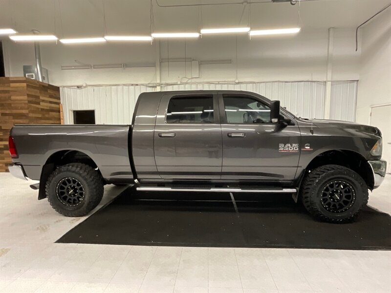 2015 RAM 3500 SLT MEGA CAB 4X4 / 6.7L DIESEL / LIFTED LIFTED  / 35 " MUD TIRES & 18 " METHOD WHEELS / MEGACAB / RUST FREE - Photo 4 - Gladstone, OR 97027