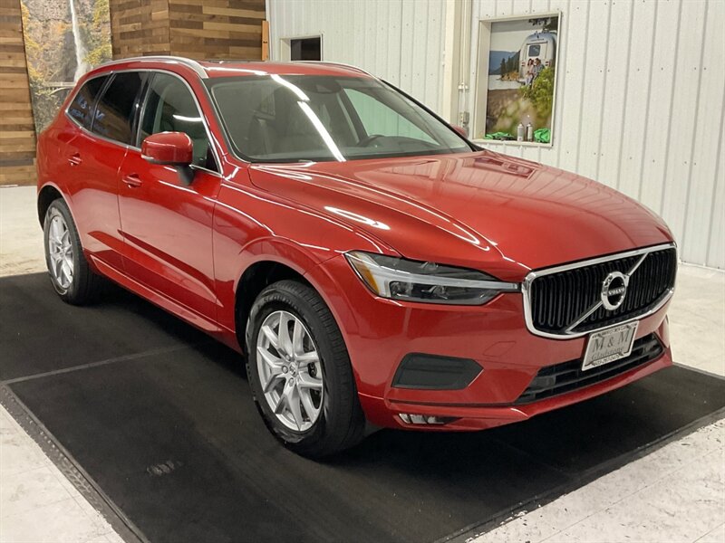 2021 Volvo XC60 T6 Momentum AWD / 4Cyl Turbo Supercharged  / Premium & Climate Pkg / BLIS / Panoramic Sunroof - Photo 2 - Gladstone, OR 97027