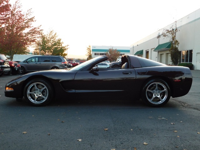 2000 Chevrolet Corvette Removable Top / 6-SPEED / Heads Up Display / Clean   - Photo 3 - Portland, OR 97217