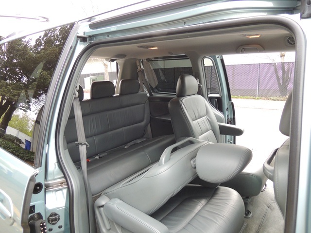 2004 Honda Odyssey EX-L LEATHER / Bucket Seats / 1-Owner / 70k miles   - Photo 24 - Portland, OR 97217