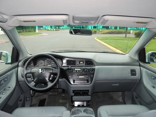 2004 Honda Odyssey EX-L LEATHER / Bucket Seats / 1-Owner / 70k miles   - Photo 28 - Portland, OR 97217