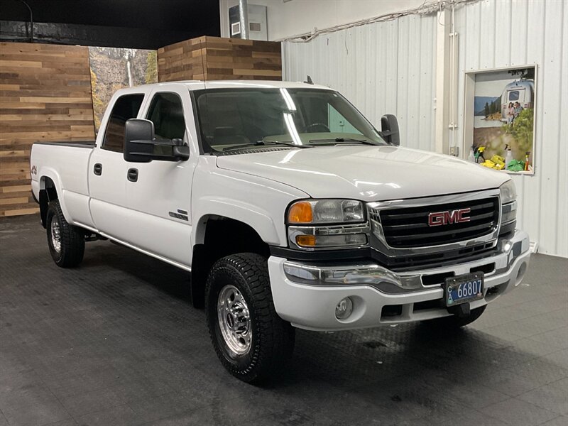 2007 GMC Sierra 3500 SLT Crew Cab 4X4 / 6.6L DIESEL / LBZ MOTOR / 1-TON  LOCAL TRUCK / RUST FREE / LONG BED / LBZ MOTOR / Leather / ONLY 102,000 MILES / SHARP & CLEAN - Photo 2 - Gladstone, OR 97027
