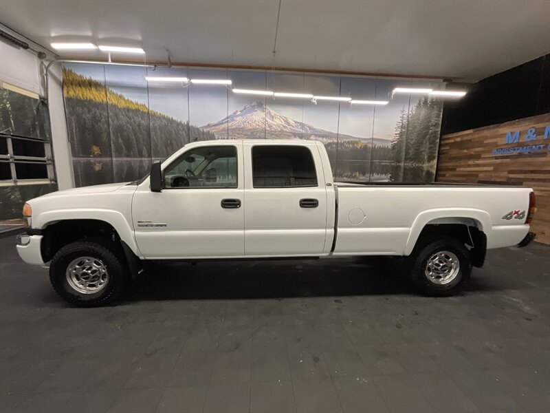 2007 GMC Sierra 3500 SLT Crew Cab 4X4 / 6.6L DIESEL / LBZ MOTOR / 1-TON  LOCAL TRUCK / RUST FREE / LONG BED / LBZ MOTOR / Leather / ONLY 102,000 MILES / SHARP & CLEAN - Photo 3 - Gladstone, OR 97027