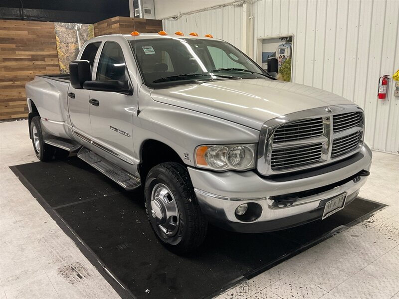 2005 Dodge Ram 3500 Laramie 4X4 / 5.9L DIESEL / DUALLY / 6-SPEED  / Leather & Heated Seats / LONG BED / NEW TIRES / 112,000 MILES - Photo 2 - Gladstone, OR 97027