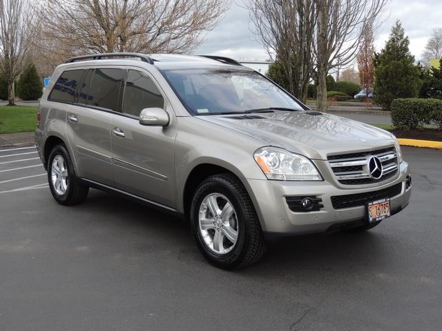2007 Mercedes-Benz GL450 / 4WD / Navigation / Third Seat / Excel Cond   - Photo 2 - Portland, OR 97217