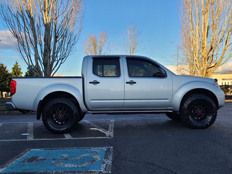 2014 Nissan Frontier 4X4 / CREW CAB / 104K MILES / NEW TIRES / NEW LIFT  / EXCELLENT CONDITION / LOW MILES - Photo 4 - Portland, OR 97217