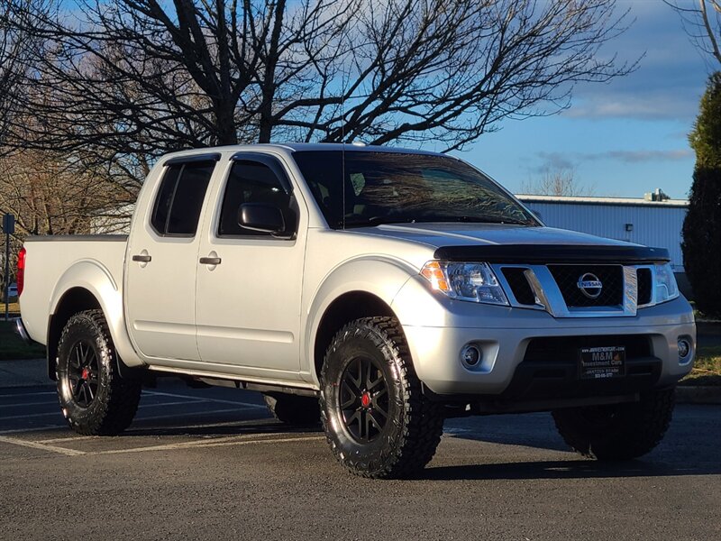 2014 Nissan Frontier 4X4 / CREW CAB / 104K MILES / NEW TIRES / NEW LIFT  / EXCELLENT CONDITION / LOW MILES - Photo 2 - Portland, OR 97217