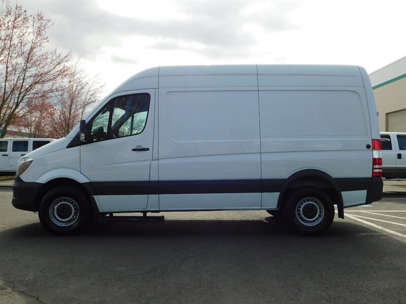 2017 Mercedes-Benz Sprinter 2500 Cargo Van / DIESEL / HIGH ROOF / 21,000 MILES   - Photo 3 - Portland, OR 97217