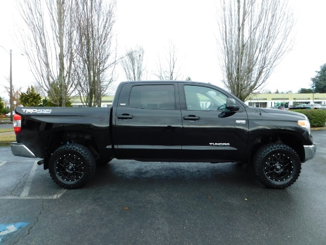 2015 Toyota Tundra SR5 Crewmax / Backup Cam / 1-OWNER / LIFTED LIFTED   - Photo 4 - Portland, OR 97217