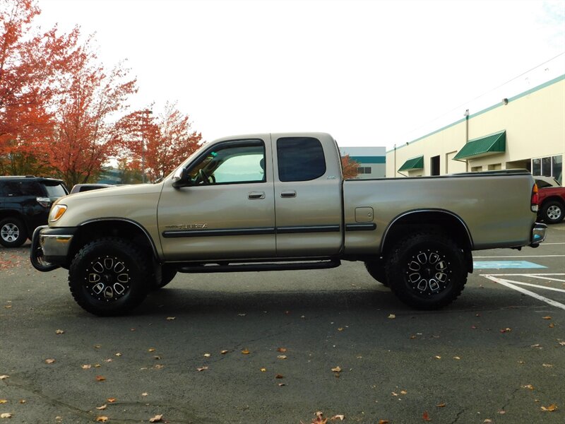 2002 Toyota Tundra SR5 V8 4dr Access Cab 4X4 / LOW MILES / LIFTED   - Photo 3 - Portland, OR 97217