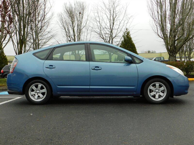 2005 Toyota Prius Hatchback / Navigation / BRAND NEW TIRES / Excel C   - Photo 4 - Portland, OR 97217
