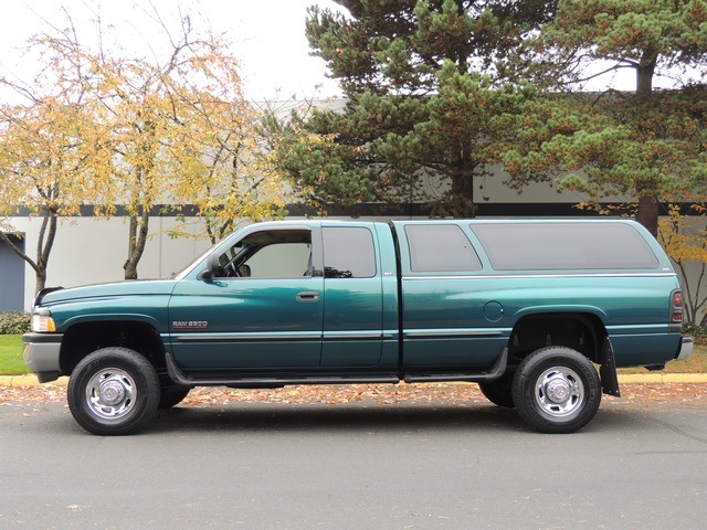 1999 Dodge Ram 2500 Laramie SLT/ 4X4 / 5.9L Cummins/ LNG BED/ 88k mile   - Photo 3 - Portland, OR 97217