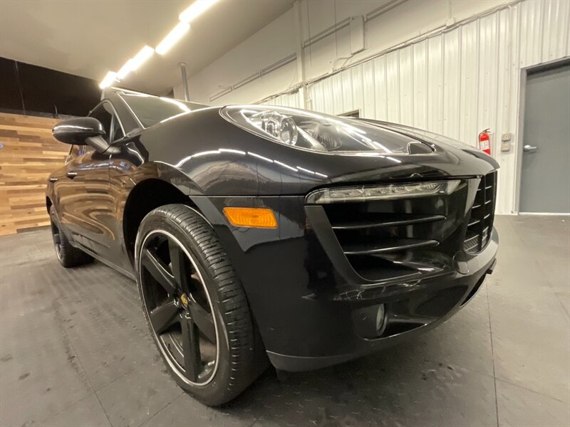 2016 Porsche Macan S Sport Utility AWD / TWIN TURBO/ 56,000 MILES  LOCAL SUV / FULLY LOADED / Pano Sunroof / Sport Chrono Pkg / SHARP & CLEAN !! - Photo 43 - Gladstone, OR 97027