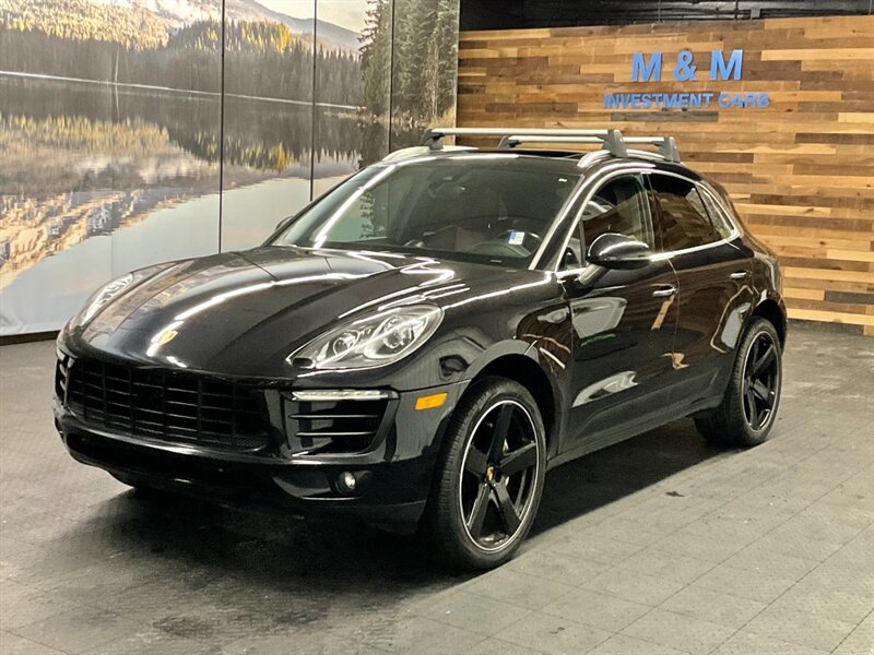2016 Porsche Macan S Sport Utility AWD / TWIN TURBO/ 56,000 MILES  LOCAL SUV / FULLY LOADED / Pano Sunroof / Sport Chrono Pkg / SHARP & CLEAN !! - Photo 1 - Gladstone, OR 97027
