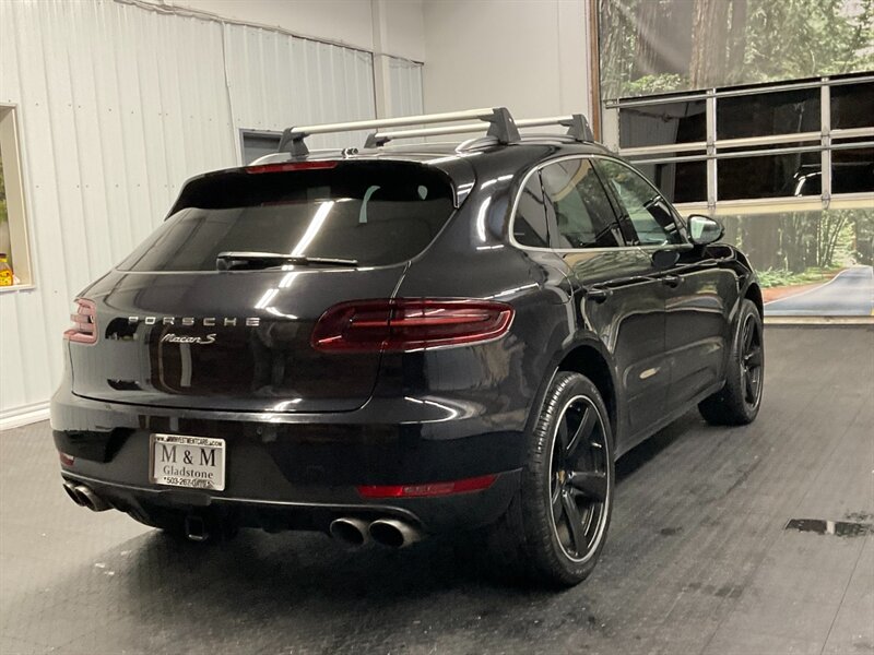 2016 Porsche Macan S Sport Utility AWD / TWIN TURBO/ 56,000 MILES  LOCAL SUV / FULLY LOADED / Pano Sunroof / Sport Chrono Pkg / SHARP & CLEAN !! - Photo 8 - Gladstone, OR 97027