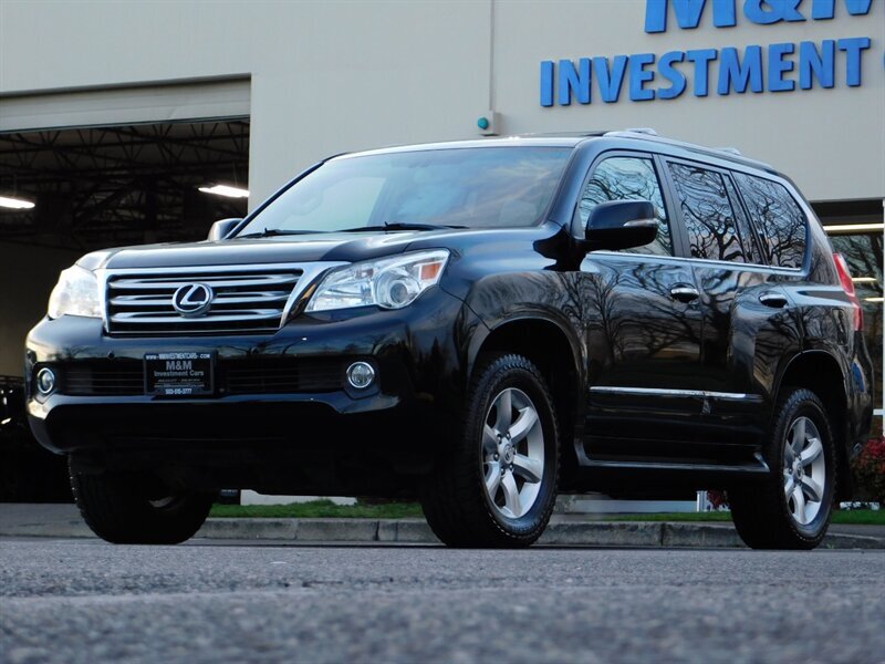 2013 Lexus GX 460 4WD Sport Utility / Navigation / Park Assist /  Power 3rd Seats / Heated & Cooled Seats / New Tires / Fully Loaded / LOW MILES !!! - Photo 3 - Portland, OR 97217