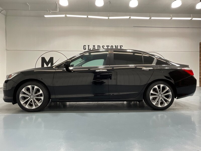 2013 Honda Accord Sport Sedan / 2.4L 4Cyl / 6-SPEED MANUAL/1-OWNER  / Backup Camera - Photo 3 - Gladstone, OR 97027