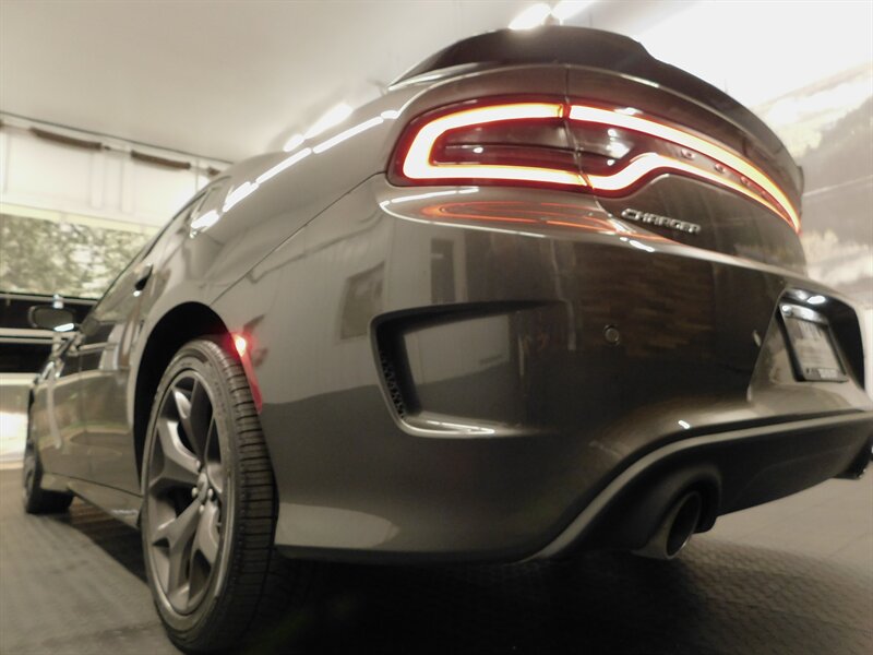 2019 Dodge Charger R/T Coupe V8 HEMI /   - Photo 10 - Gladstone, OR 97027