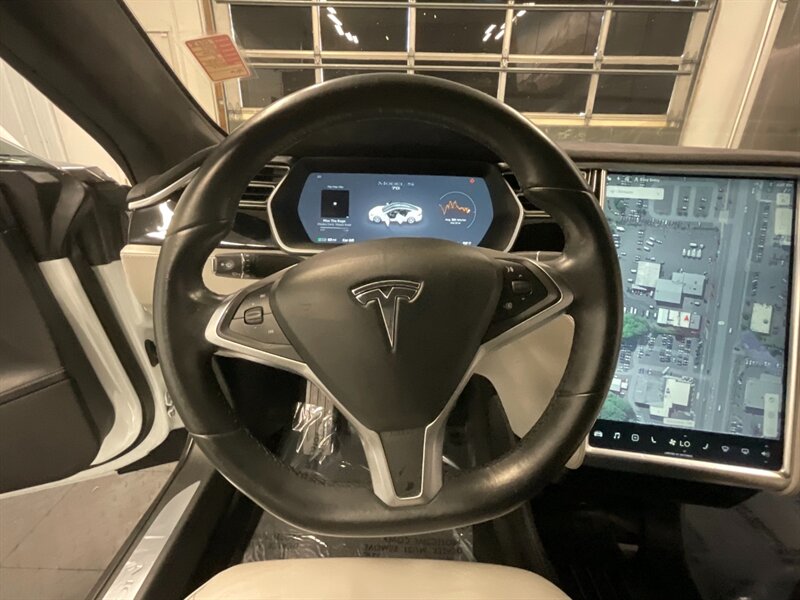 2015 Tesla Model S   - Photo 30 - Gladstone, OR 97027