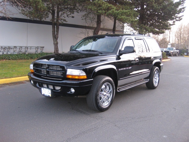 2001 Dodge Durango R/T 5.9L 4X4 3RD Seat / Leather / Fully Loaded   - Photo 1 - Portland, OR 97217