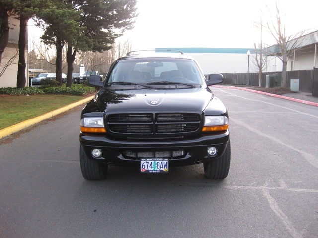 2001 Dodge Durango R/T 5.9L 4X4 3RD Seat / Leather / Fully Loaded   - Photo 2 - Portland, OR 97217