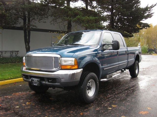 2000 Ford F-250 Super Duty Lariat/7.3L Diesel/4WD/Long Bed   - Photo 1 - Portland, OR 97217
