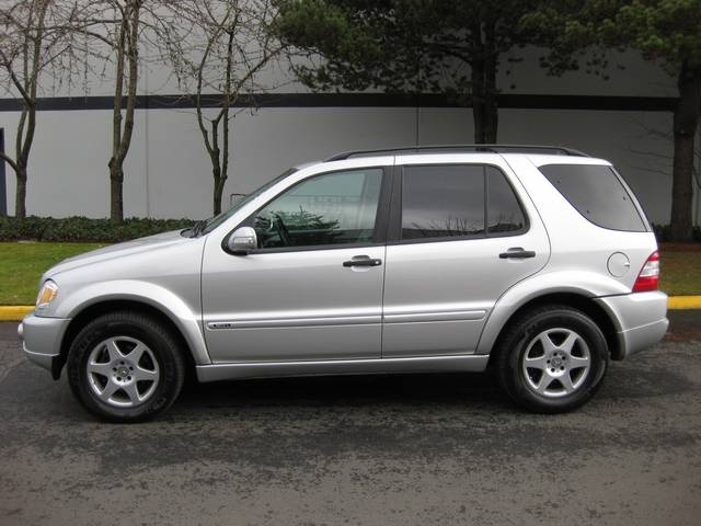 2002 Mercedes-Benz ML320 / Sport Pkg/ AWD   - Photo 2 - Portland, OR 97217