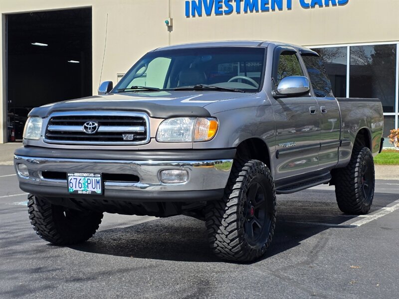 2000 Toyota Tundra SR5 V8 4X4 / TIMING BELT + WATER PUMP /LIFT KIT  / MUD TIRES / SPC CONTROL ARMS / LEATHER / 160K MILES - Photo 1 - Portland, OR 97217