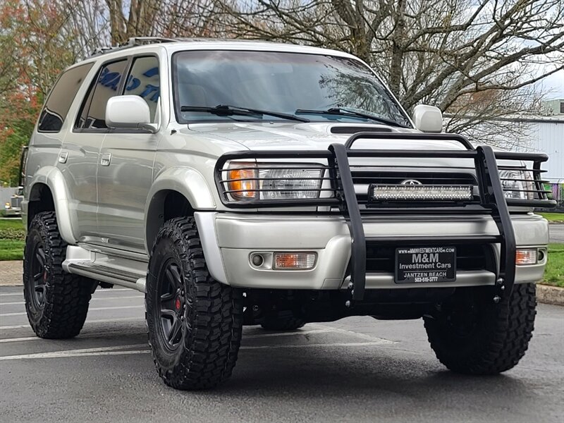 2000 Toyota 4Runner 4X4 / V6 / NEW TIMING BELT / NEW LIFT / LOW MILES  / 3.4 L / SUN ROOF / NEW TIRES / LOCAL / NO RUST - Photo 2 - Portland, OR 97217
