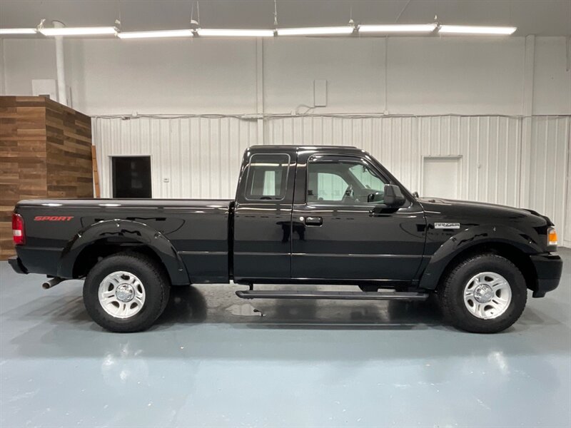 2011 Ford Ranger Sport Super Cab 4.0L V6 /5-SPEED MANUAL/ 69K MILES  / LOCAL OREGON TRUCK /2WD / ZERO RUST / SPORT PKG / Towing Pkg / Power Option Pkg - Photo 4 - Gladstone, OR 97027