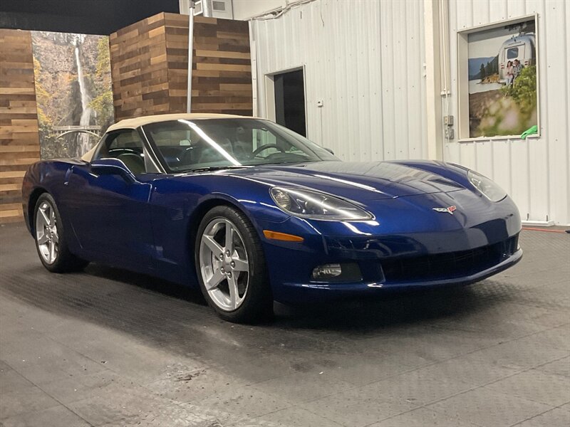 2005 Chevrolet Corvette Convertible / 6-SPEED / Leather Navi / 1-OWNER   - Photo 2 - Gladstone, OR 97027