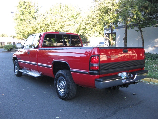 1997 Dodge Ram 2500 LngBd/ 12-VALVE /5.9L CUMMINS DIESEL / 62,436 mile   - Photo 4 - Portland, OR 97217