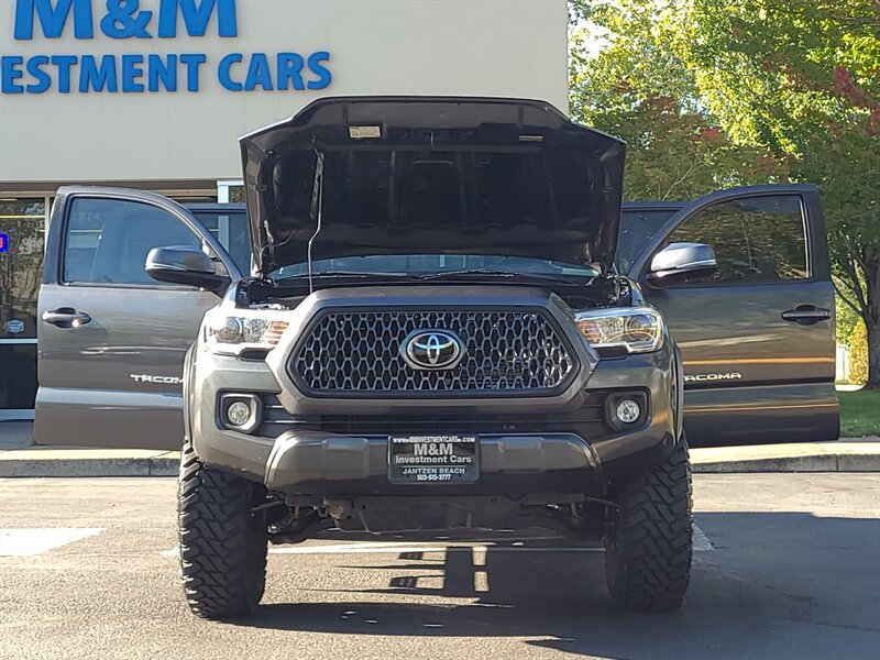 2020 Toyota Tacoma TRD Off-Road 4X4 E-LOCKER / CRAWL CONTROL / LIFTED / V6 / BLIND SPOT & LANE ASSIST / REAR DIFF LOCKER - Photo 29 - Portland, OR 97217
