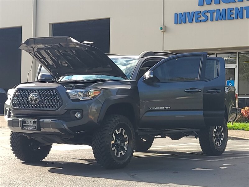 2020 Toyota Tacoma TRD Off-Road 4X4 E-LOCKER / CRAWL CONTROL / LIFTED / V6 / BLIND SPOT & LANE ASSIST / REAR DIFF LOCKER - Photo 25 - Portland, OR 97217