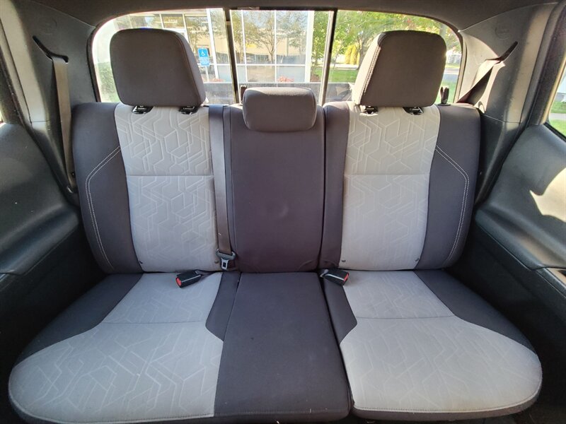 2020 Toyota Tacoma TRD Off-Road 4X4 E-LOCKER / CRAWL CONTROL / LIFTED / V6 / BLIND SPOT & LANE ASSIST / REAR DIFF LOCKER - Photo 35 - Portland, OR 97217