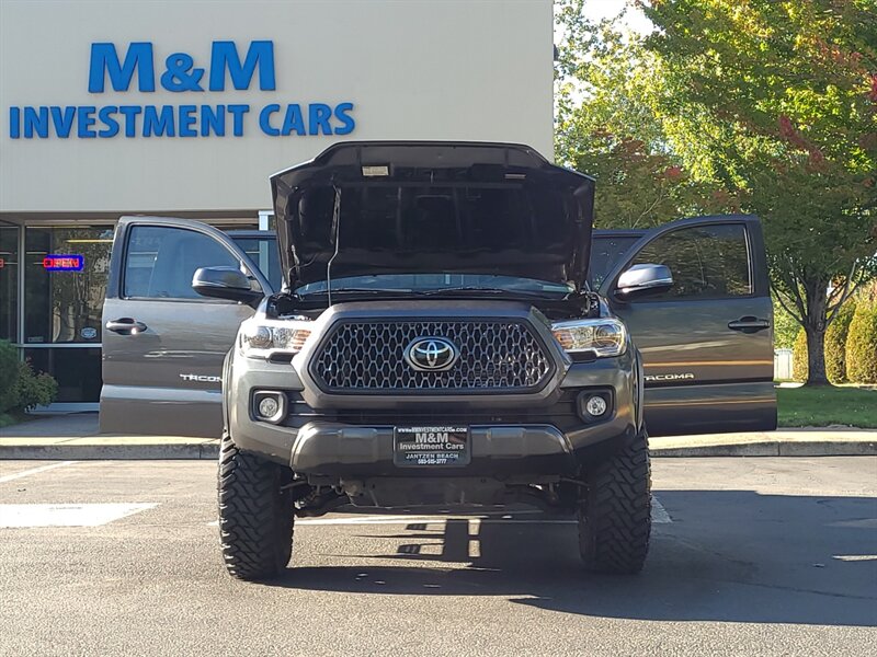 2020 Toyota Tacoma TRD Off-Road 4X4 E-LOCKER / CRAWL CONTROL / LIFTED / V6 / BLIND SPOT & LANE ASSIST / REAR DIFF LOCKER - Photo 38 - Portland, OR 97217