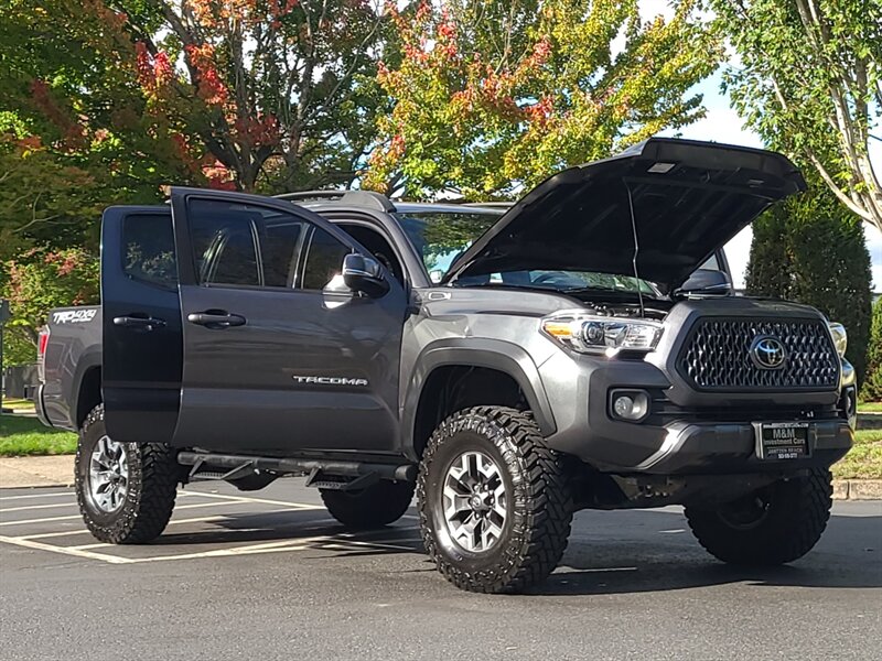 2020 Toyota Tacoma TRD Off-Road 4X4 E-LOCKER / CRAWL CONTROL / LIFTED / V6 / BLIND SPOT & LANE ASSIST / REAR DIFF LOCKER - Photo 26 - Portland, OR 97217