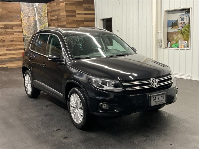 2014 Volkswagen Tiguan SE Sport Utility / Leather Heated Seats / 66K MILE  Backup Camera / NEW TIRES - Photo 2 - Gladstone, OR 97027