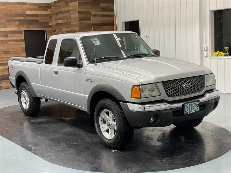 2002 Ford Ranger XLT 4Dr 4X4 / 4.0L V6 / 5-SPEED MANUAL / 1-OWNER  / LOCAL TRUCK NO RUST - Photo 2 - Gladstone, OR 97027