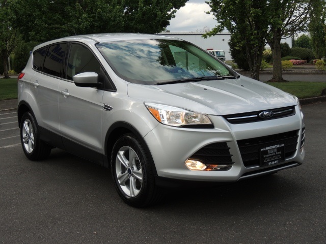 2014 Ford Escape SE / ONLY 3000 MILES   - Photo 2 - Portland, OR 97217