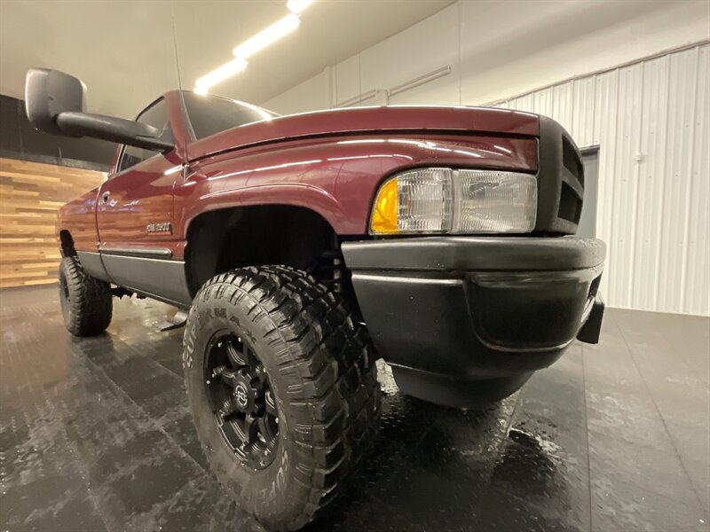 2001 Dodge Ram 2500 SLT Standard Cab 4X4 / 5.9L DIESEL / 50,000 MILES  BRAND NEW WHEELS & TIRES / LOCAL OREGON TRUCK / RUST FREE / ONLY 50,000 MILES / SHARP & CLEAN !! - Photo 10 - Gladstone, OR 97027
