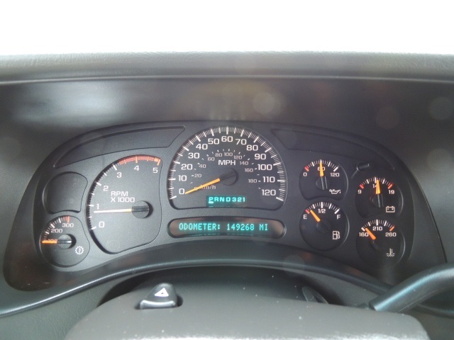 2003 Chevrolet Silverado 2500 HD 4X4 4-Door 6.6L DURAMAX Turbo DIESEL w/ ALLISON   - Photo 24 - Portland, OR 97217