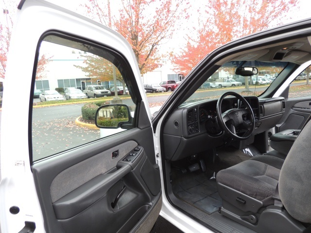 2003 Chevrolet Silverado 2500 HD 4X4 4-Door 6.6L DURAMAX Turbo DIESEL w/ ALLISON   - Photo 15 - Portland, OR 97217