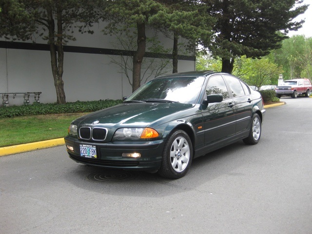 2001 BMW 325i/ Premium & cold Wheather pkgs   - Photo 1 - Portland, OR 97217