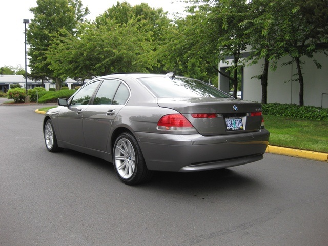 2005 BMW 745i/ All Luxury Pkgs / MINT COND   - Photo 3 - Portland, OR 97217