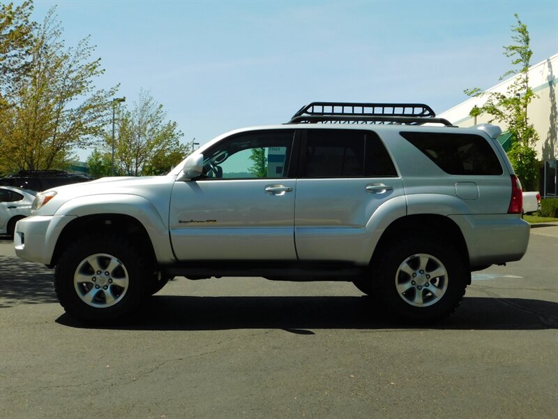 2006 Toyota 4Runner Sport Edition / 4x4 V6 / 1-Owner / LIFTED LIFTED   - Photo 3 - Portland, OR 97217